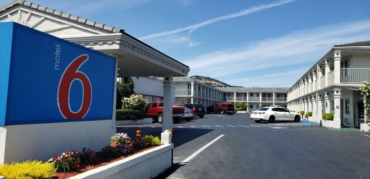 Motel 6 San Rafael Exterior photo